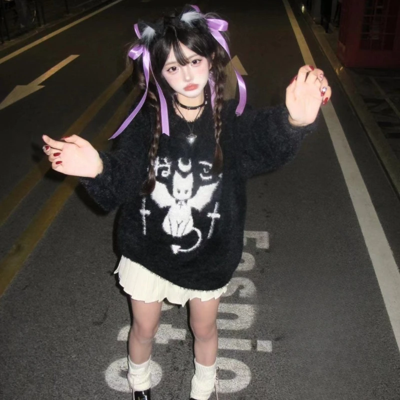 

American Vintage Long Sleeve Pullover Cartoon Print Casual Women Sweater Gothic Retro Kawaii O-Neck Sweet Knit 2025 Autumn