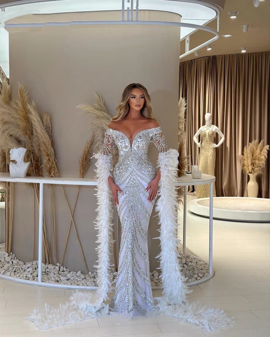 

Gorgeous Crystal Beading Feather Mermaid Prom Dresses Off Shoulder Evening Gowns Custom Made Robe De Soirée