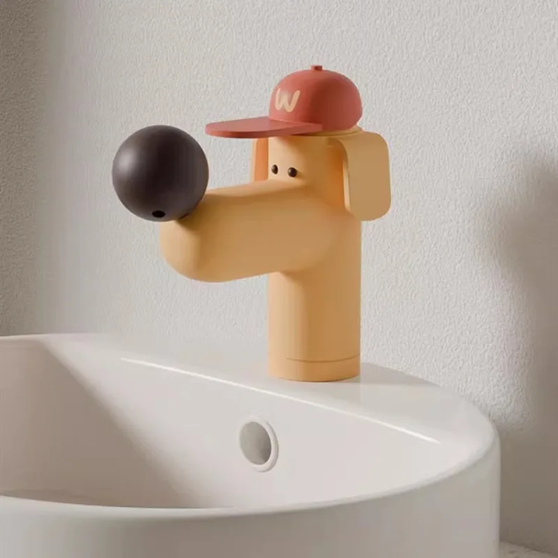 

New Lovely Dog Basin Faucet Hot and Cold Bathroom Single Lever Brass Rotation Spout Sink Mixer Decked Single Lever Sink Mixer