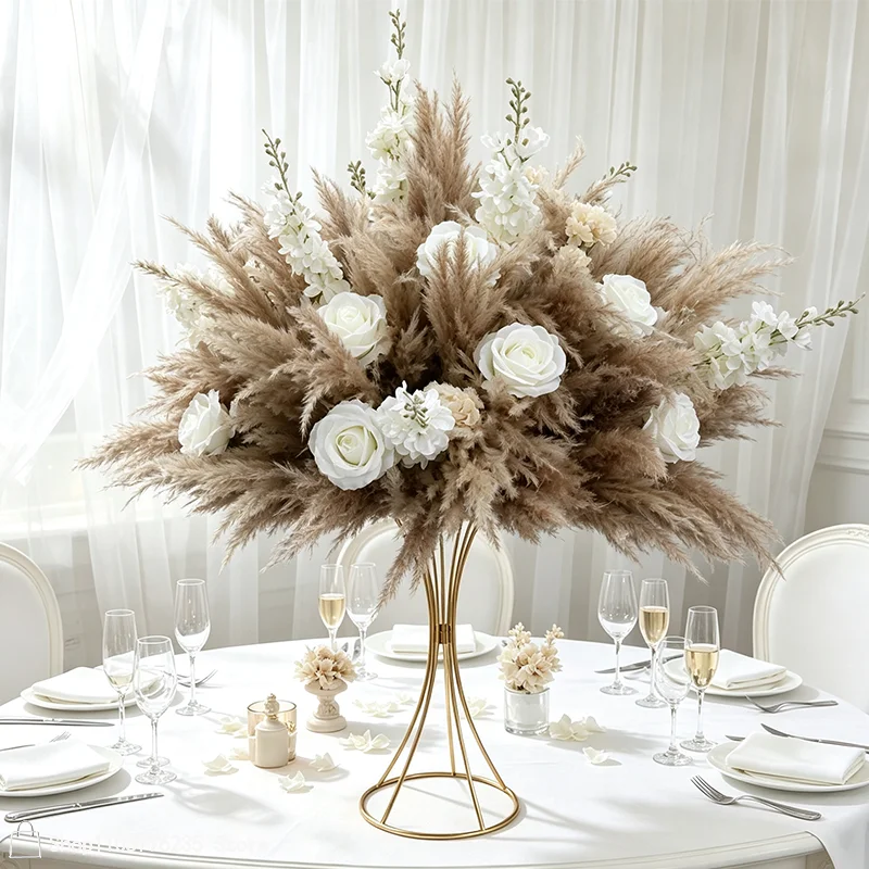 Künstliches Pampasgras, weiße Rosen, Tischdekoration, Blumenball-Arrangement, luxuriöse Hochzeitsempfangsdekoration, Blumendekoration für Events und Partys – Detail 5