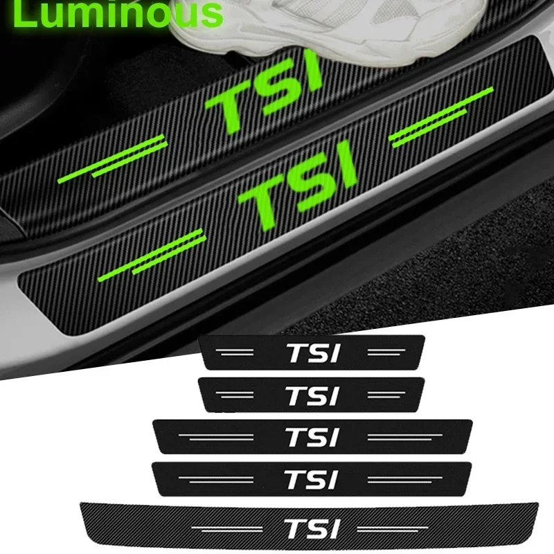 Calcomanías luminosas para placa de desgaste de umbral de puerta de coche, pegatinas de fibra de carbono para VW TSI Logo Bora Golf MK4 MK2 Passat