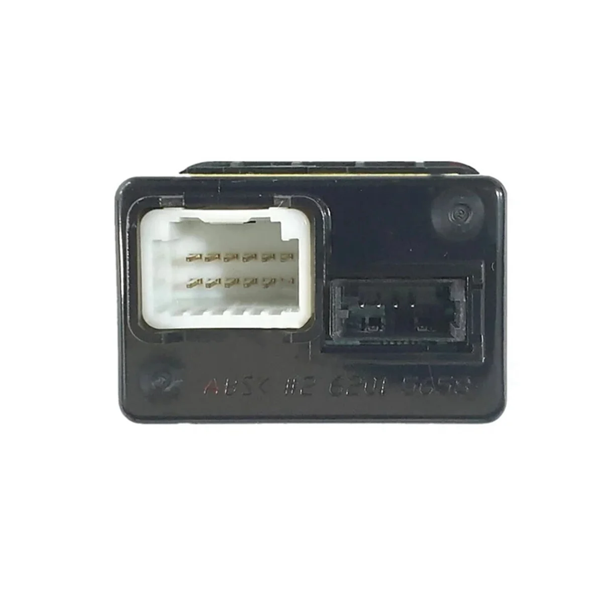 

Classic AUX USB Jack Assy for KIA Sportage R 2011-2013 USB Reader IPod AUX Port 961103W500 96110-3W500 Efficient
