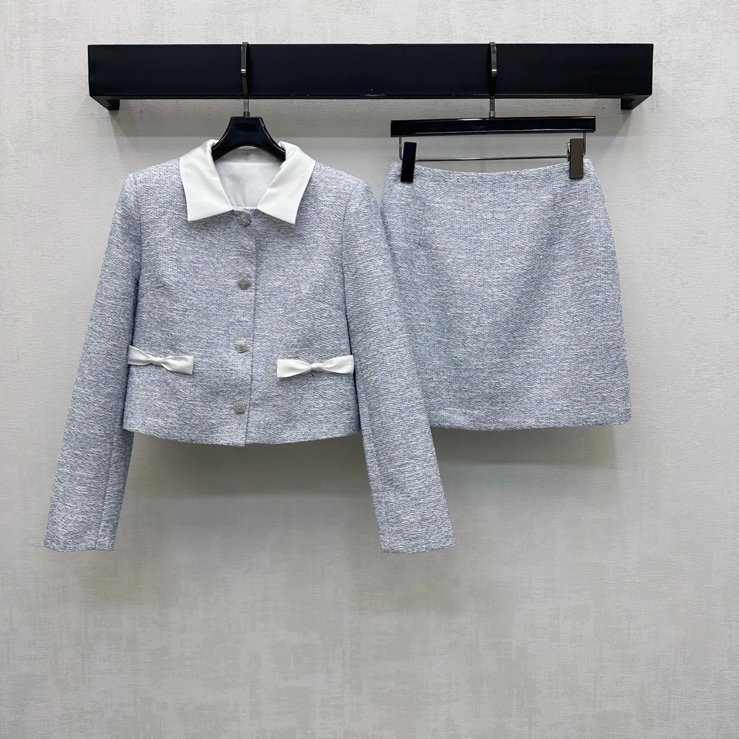 2026 New Butterfly Knot Set - Coarse Tweed Fabric - Collared Long-Sleeved Jacket + High-Waist Midi Skirt