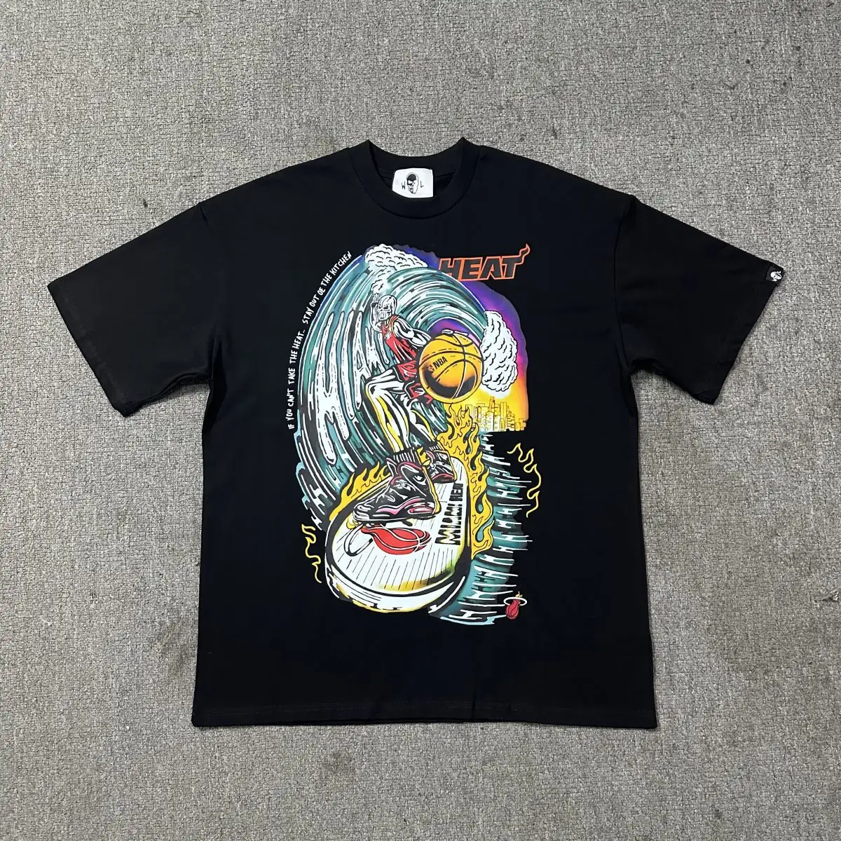 

New Jordan Basketball Short-sleeve T-shirts with Printed Digital Designs for Three People Including LeBron James' Style