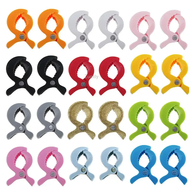 Accesorios coloridos para asiento de coche de bebé, Clip de juguete de plástico para cochecito, clavija para gancho, cubierta, manta, mosquitera, 1/2 Uds.