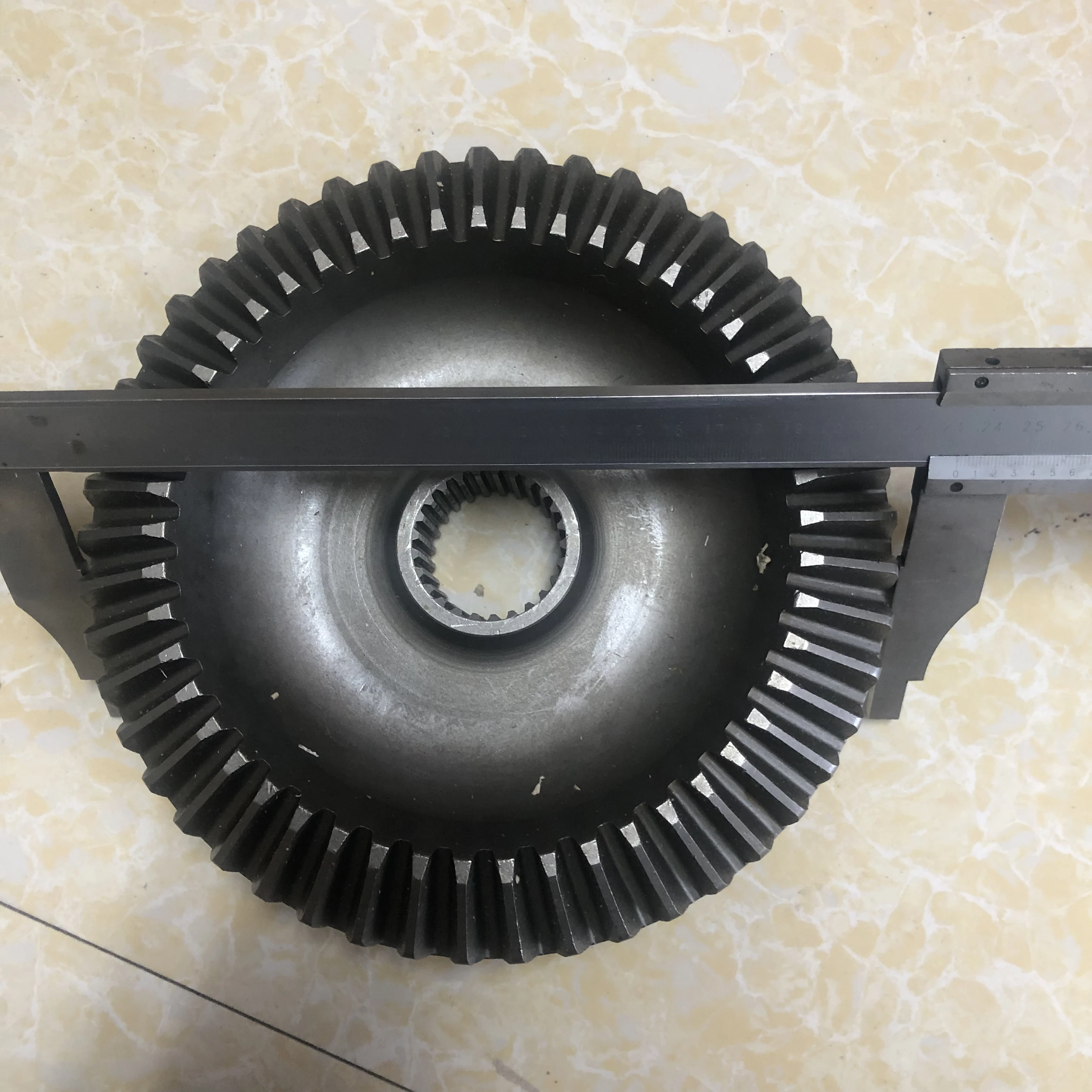 HOT  Selling  TRACTOR SPARE PARTS  GEAR 1A7180-13840 FOR YANMAR  351 357