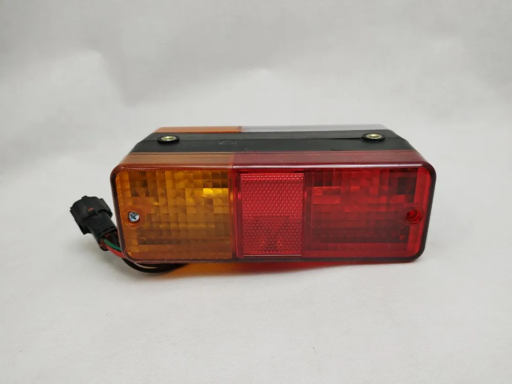 For Deere tractor accessories 3B404 3B484 3B554 rear tail light double side light electronic