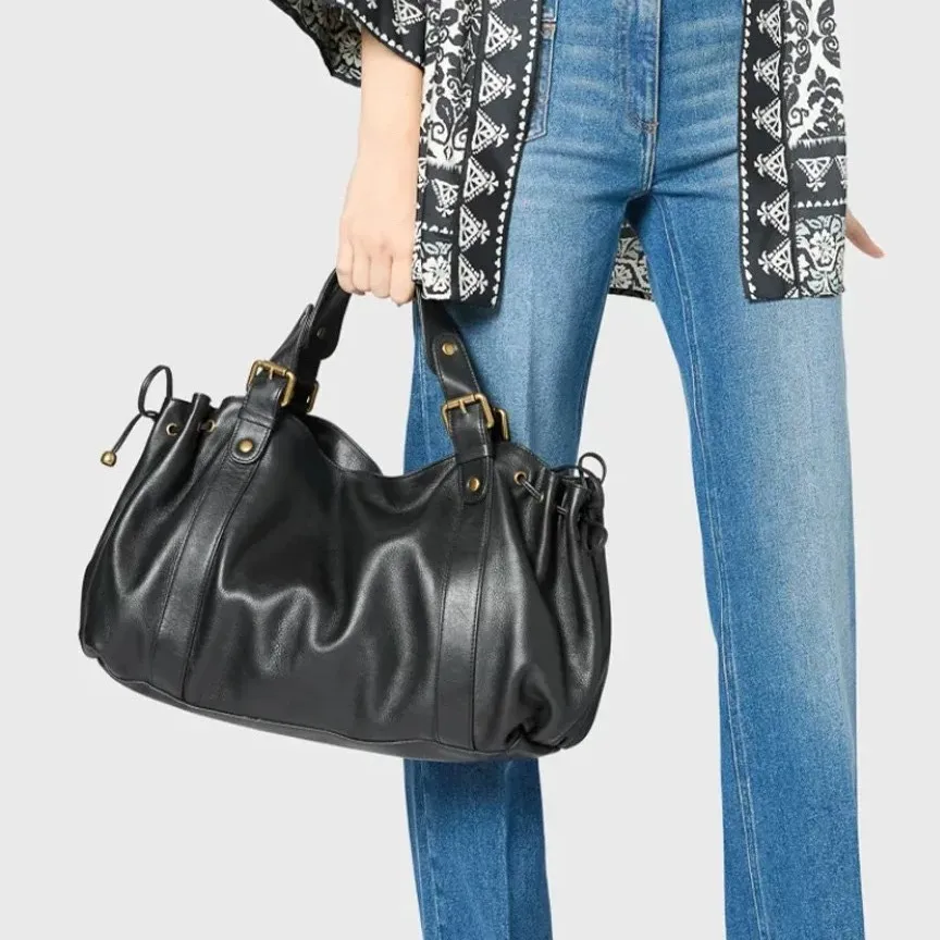 Vintage large-capacity pleated drawstring soft pitot bag 2026 new women's handbag textured commuter bag   