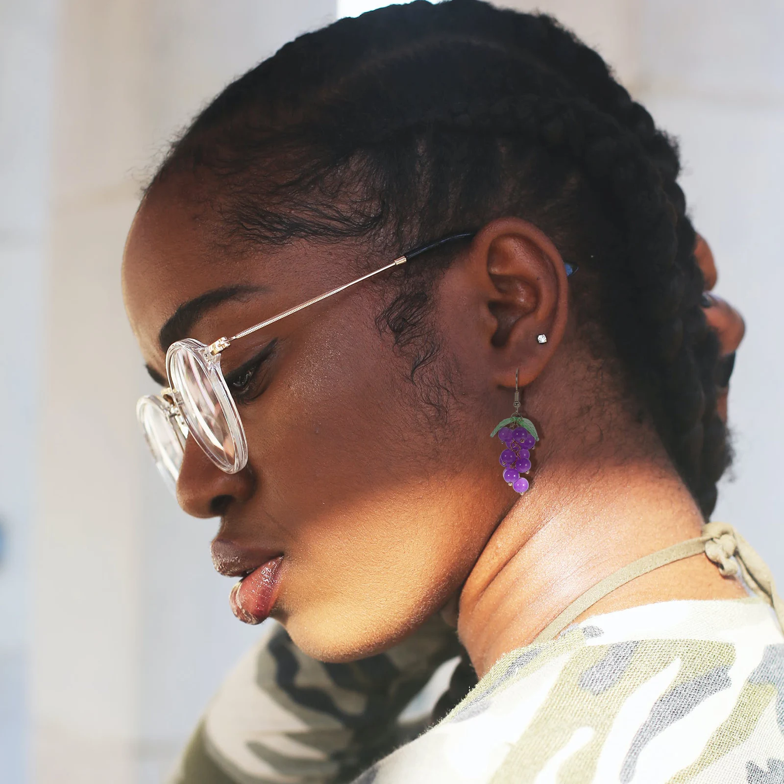 

Grape Bunch Earrings Cute Dangle for Women Funny Fashion Decorative Korean Purple Ear Pendants Stylish Creative Fruit Theme
