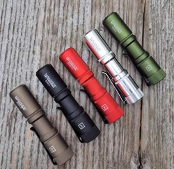 Mankerlight E05 II 1300 Lumens Titanium Mini Flashlight AA 14500 EDC Torch