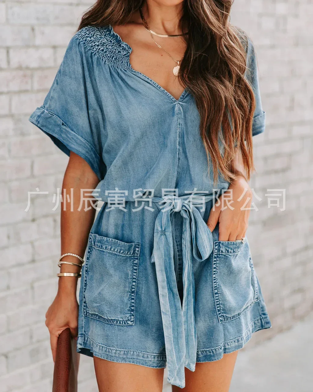 Frauen Neue Sommer Mode Lose Spitze-up Denim Overall Einfarbig V-ausschnitt Denim Waschen Wasser, Um Alte Lose strampler Shorts Y2k