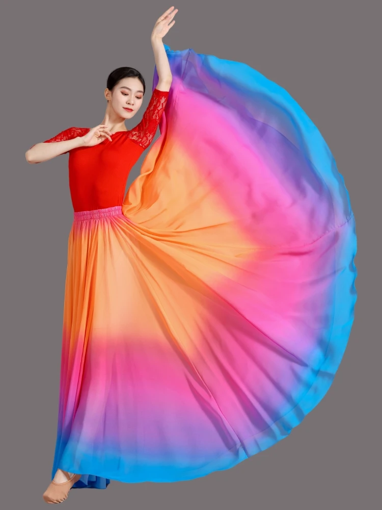 женская классическая танцевальная юбка с большим болотным двухцветным струящимся платьем для выступлений для Синьцзян-уйгурских людей 720 градусов женская классическая танцевальная юбка с большим болотным двухцветным струящимся платьем для выступлений для Синьцзян-уйгурских людей 720 градусов