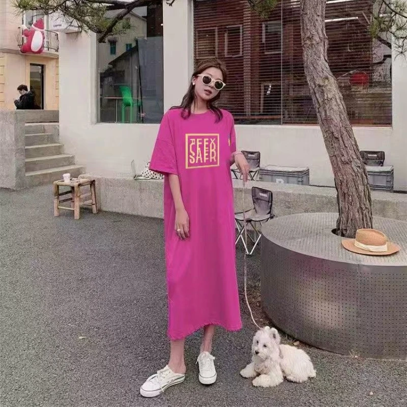 Estate nuovo stile versione coreana abito t-shirt casual semplice vestibilità ampia maniche corte spacco laterale stampa di lettere in stile inattivo
