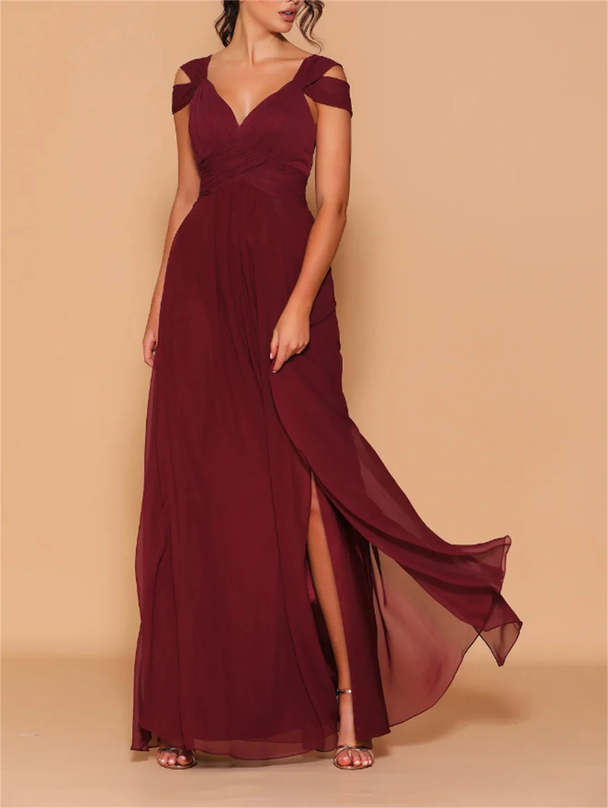 

2024 A-Line Bridesmaid Dress Halter Neck Sleeveless Elegant Floor Length Chiffon with Pleats Draping Wedding Guest Women Custom