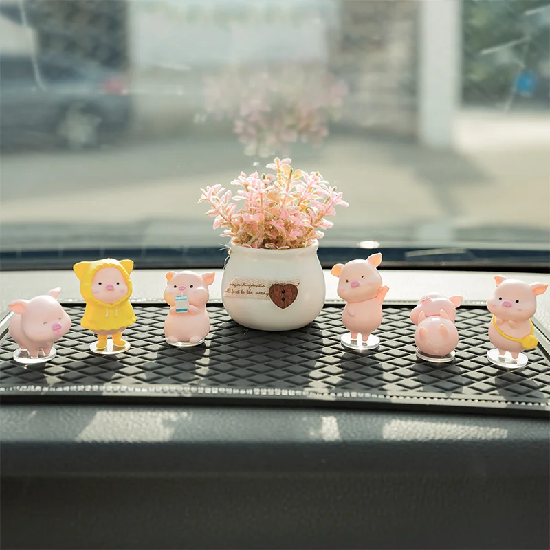 Piggy Doll Car Accessories Personality High-end Car Interior Accessories Accessories