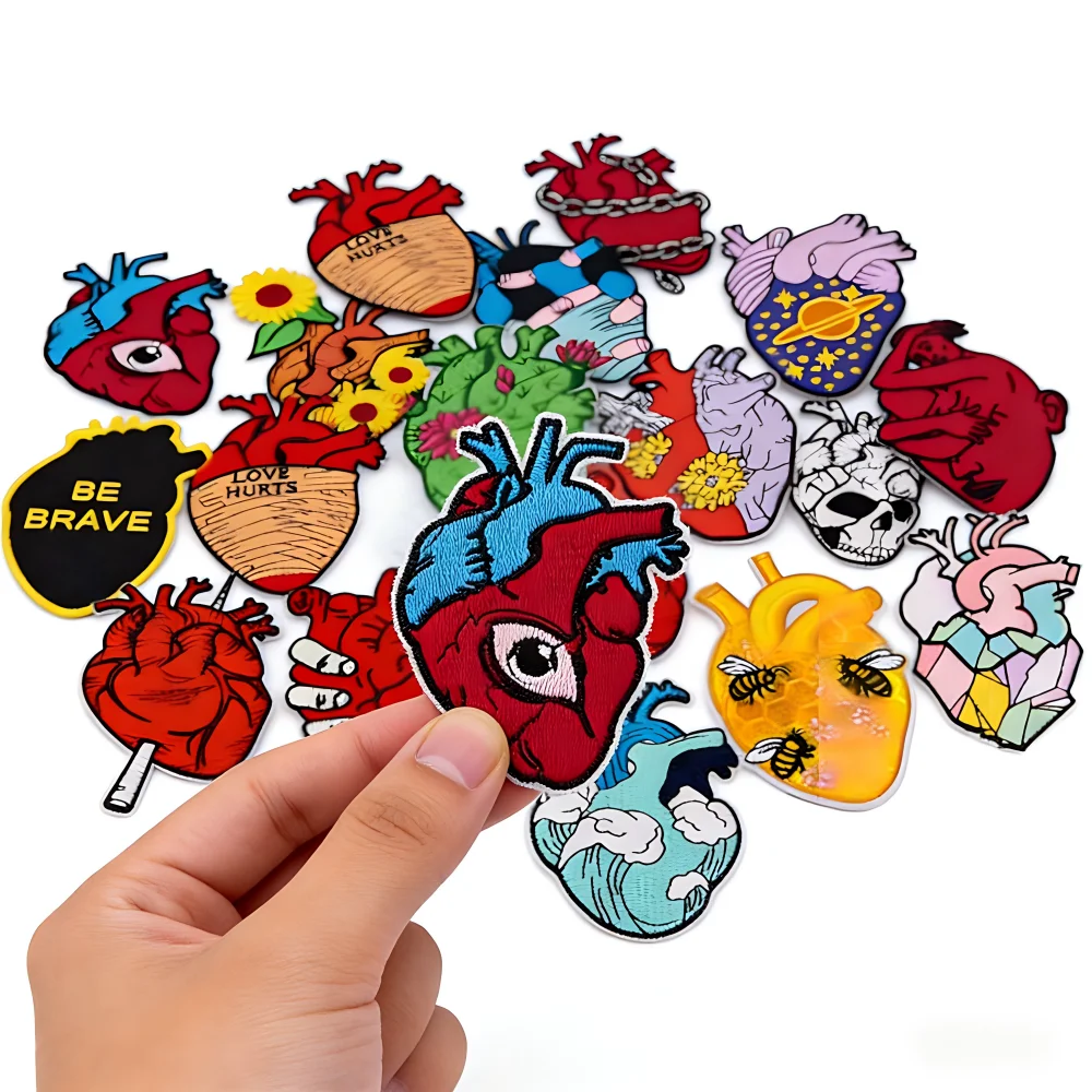 

Heart-shaped Embroidery Patch Letter Iron on Patches DIY T-shirt Backpack Hat Bag Craft Decor Repair Applique Accessories Sewing