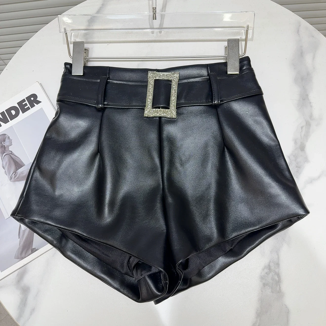 2025 Spring New Dark Cool Spicy Metal Frame Belt Decorative Three-point PU Leather Shorts Boots Shorts for Women