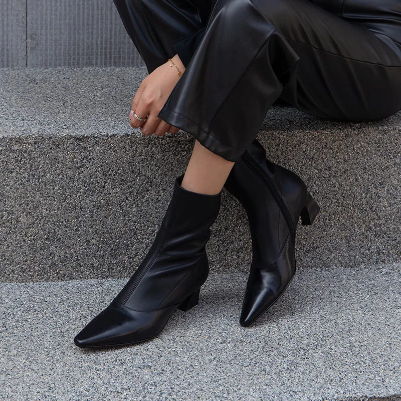 Women's Leather Short Boots Square Toe Shaped Heel Side Zipper Elegant Sexy Ladies Simple Office Commuting Autumn Ankle Botas