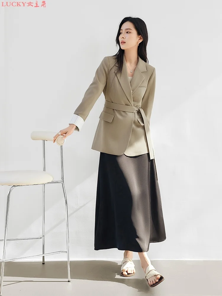 

Women'S Modern Blazers Flip Sun Protection Size Thin Plus Side Slit One-Button Basic Newest Fitting Beading Spring Summer Retro