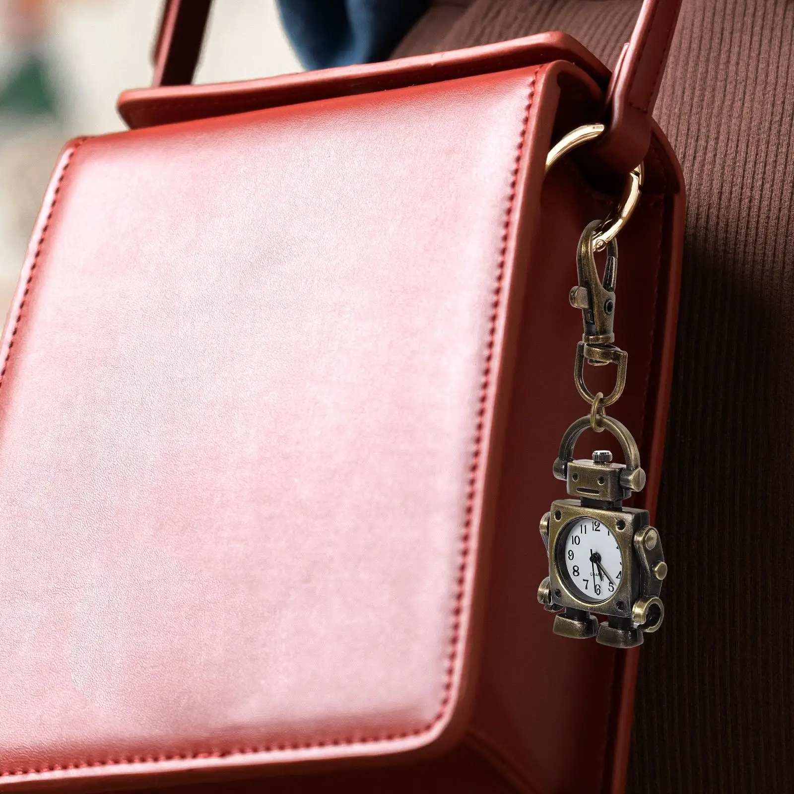 Robot Shaped Pocket Watch Keychain Vintage Clock Pendant Retro Key Ring Handbag Accessory Premium Material Long Term Use