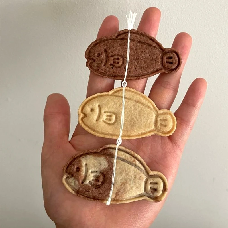 Cute Fish Shape Coo…