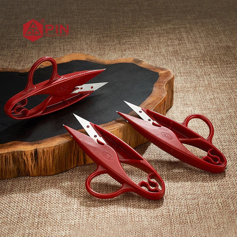 

PIN Sharp Stainless Steel Oval Thread Snips 11cm/4.33inch with Finger Guard & Non-Slip Plastic Handle Red Sewing Scissors