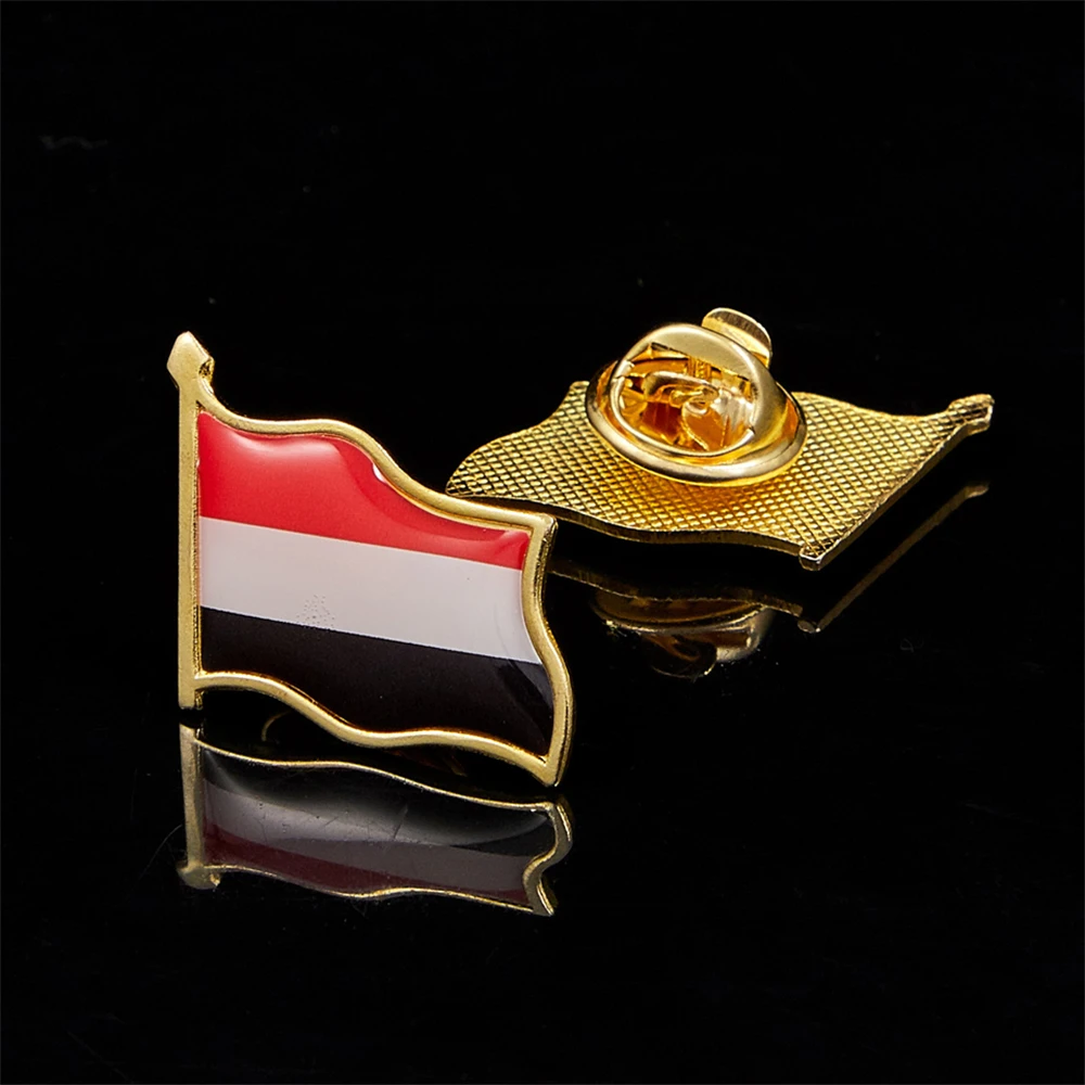 Yemen Republic Flag Pin Brooch Metal National Waving Badge Lapel Pin Suit Clothes &Travel Bags Accessories Allah Muhammad