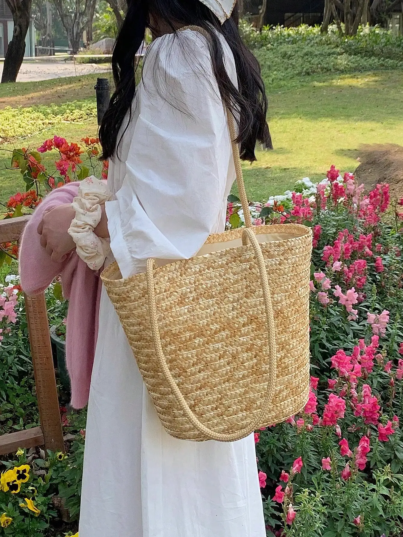 Go on a trip! New high-capacity grass woven bag for seaside vacation, handcrafted woven summer beach luxury grass bag