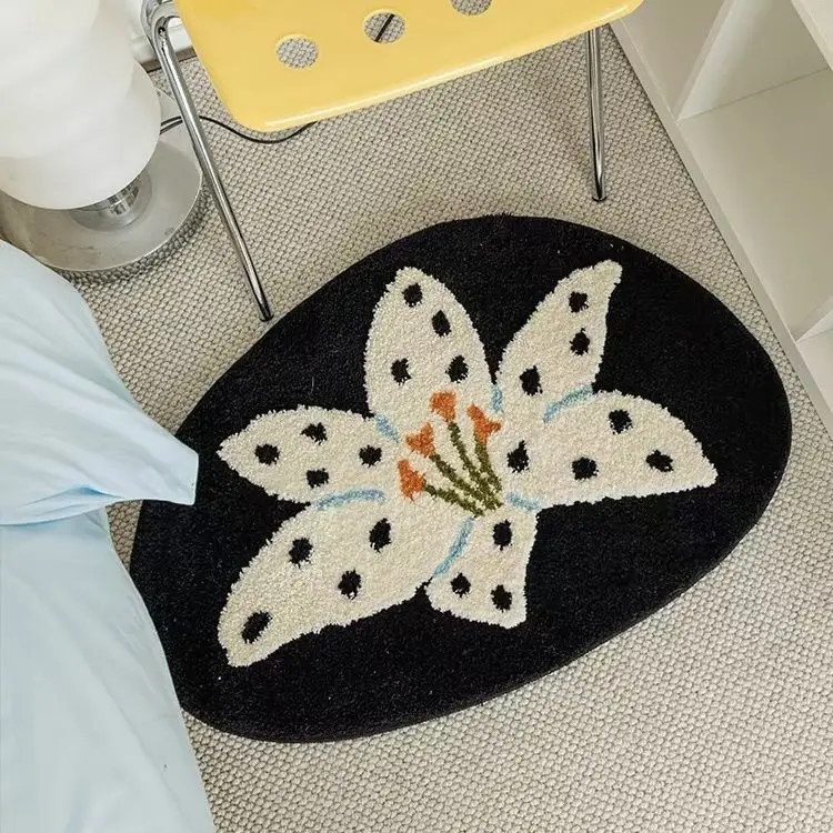 Retro Style Cushion… - image