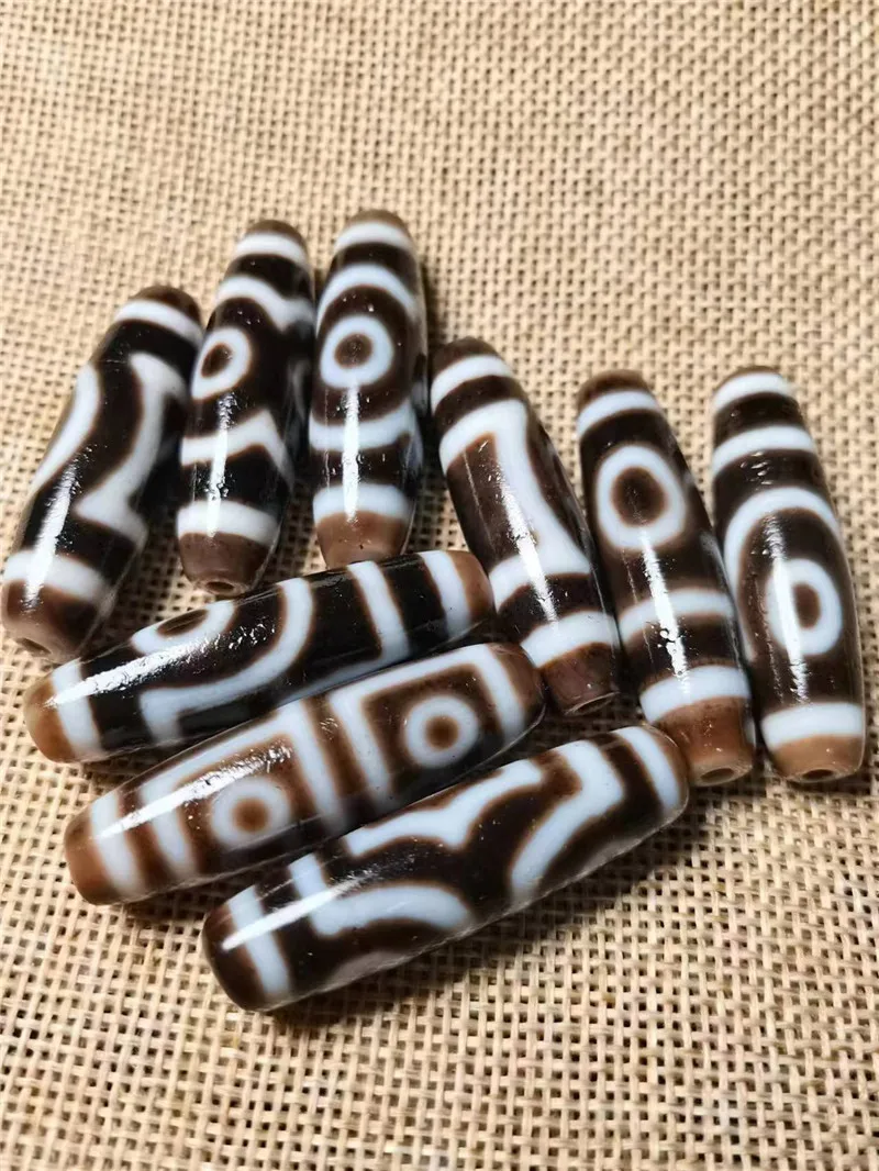 1pcs/lot New Arrival Baojiang Tibetan Beads Perfect Appearance Complete Patterns White and Black Color for Gem Jewelry