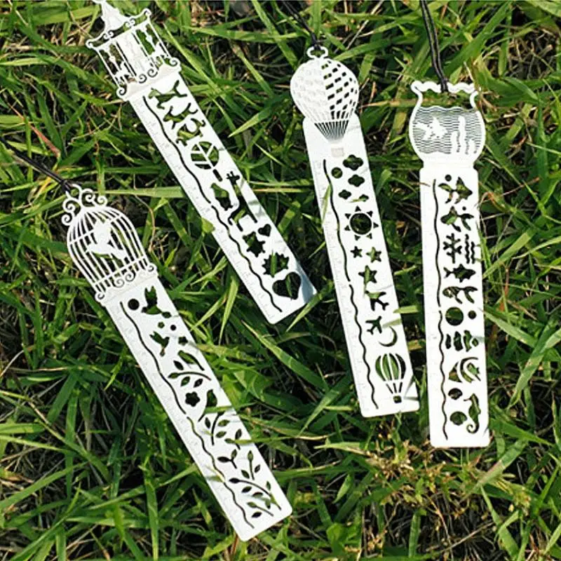 Hollow Metal Bookmark Ruler Adorable Animal Design Multi-function Page Marker for Kids Students Reading Accessory