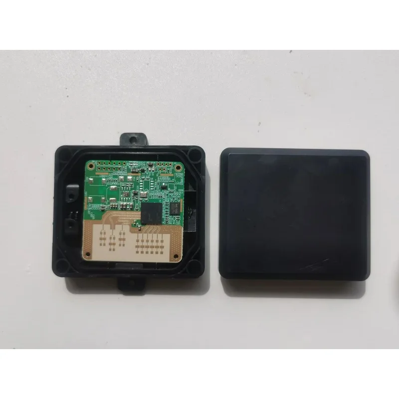 60GHz Millimeter Wave Sensor 0.4m-200m Detection Range Compatible Sensing FMCW Modulation Distance Module