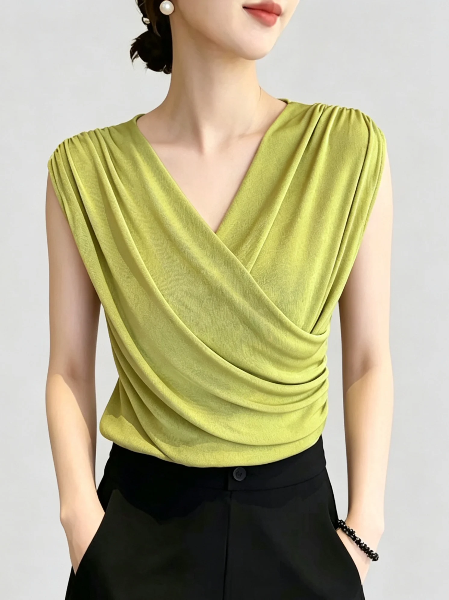 

Summer Women's Fashion V-Neck Cross Sleeveless Slim Fit Waist Cinched Pleated Chiffon Top Elegant French Style Lace Shirt
