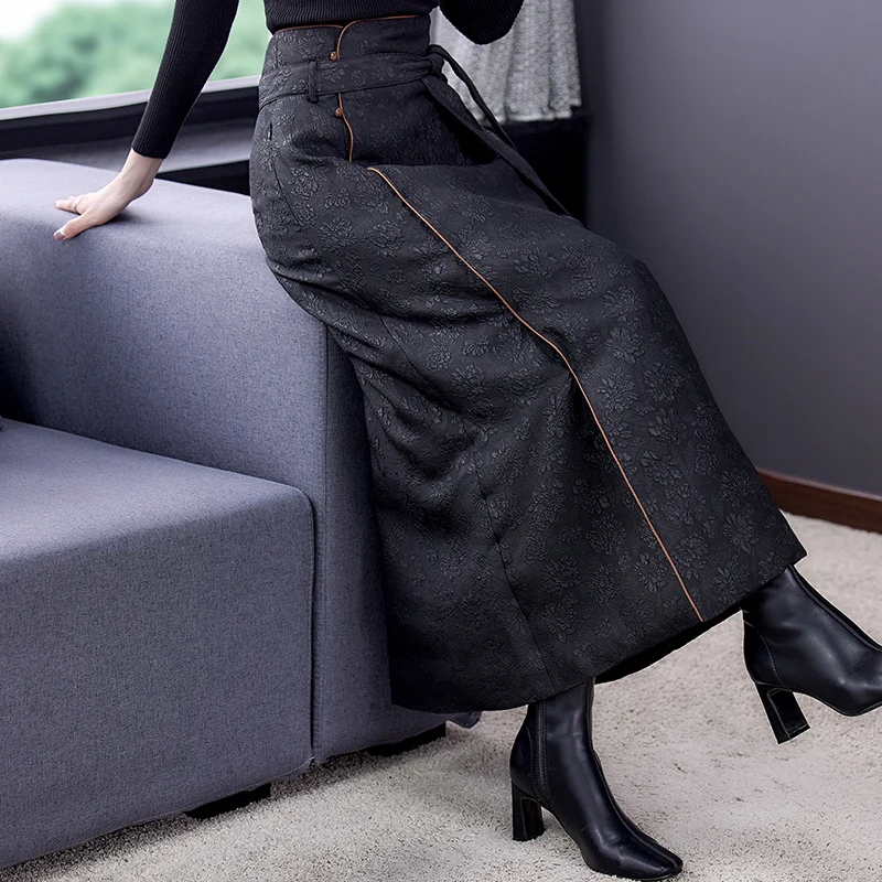 Women's Long A-Line down Skirt Simulated Silk Cloud Fabric Duck down Quilted Half-length Skirt Commute Style Standard Fit Lon...
