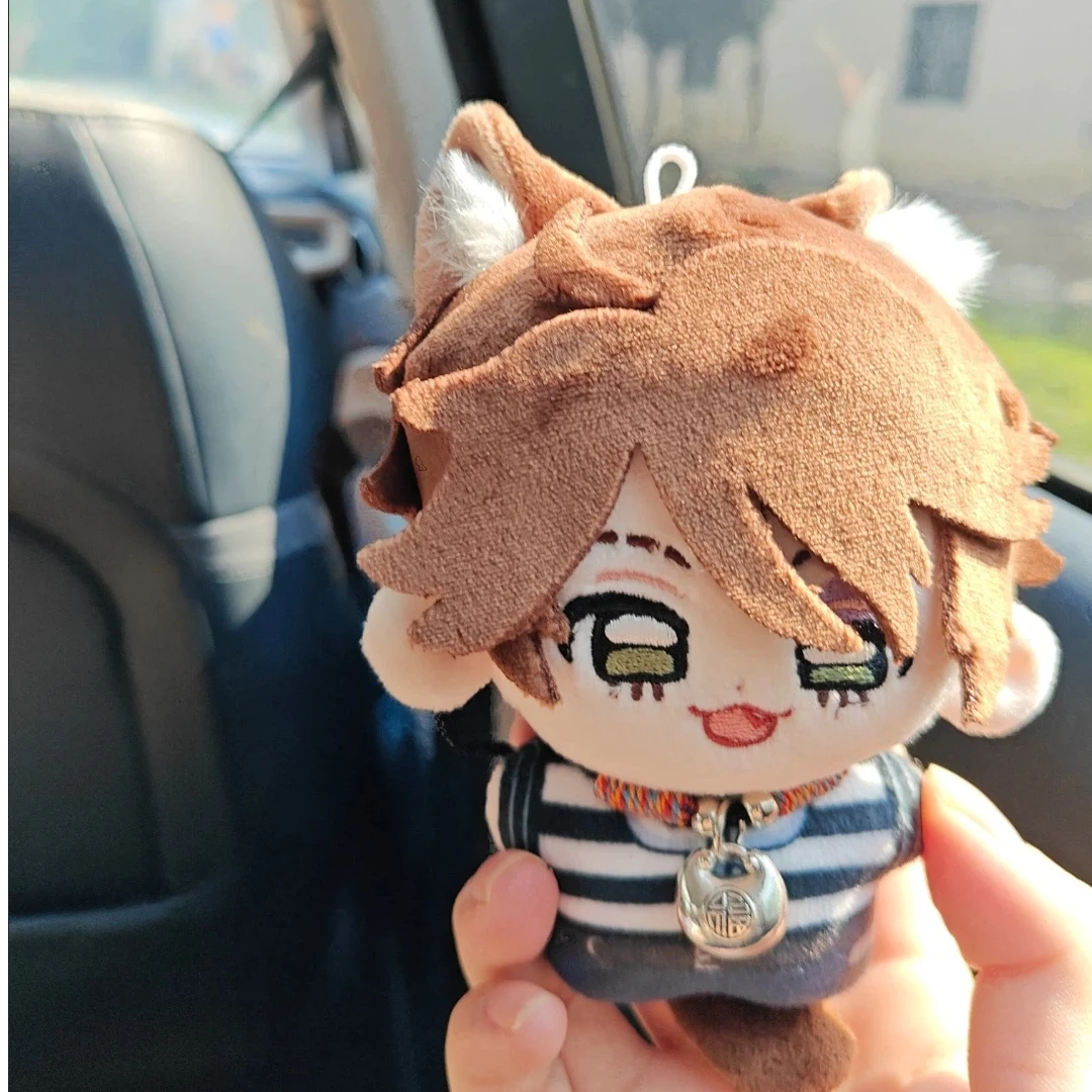 10 センチメートルのぬいぐるみアイデンティティ V ルカ・バルサアニメフィギュア人形おもちゃキーホルダーバックパックペンダントファンのためのクリスマスギフト