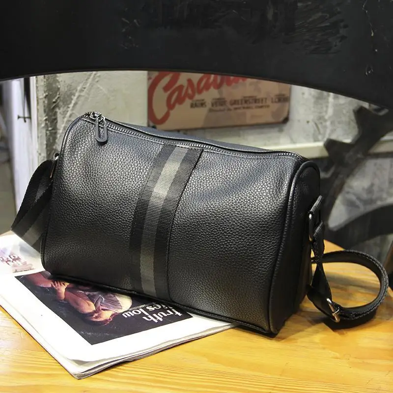 New Fashion Men Soft PU Leather Small Square Body Bag Single Shoulder Bag Simple Wide Strap Crossbody Bag