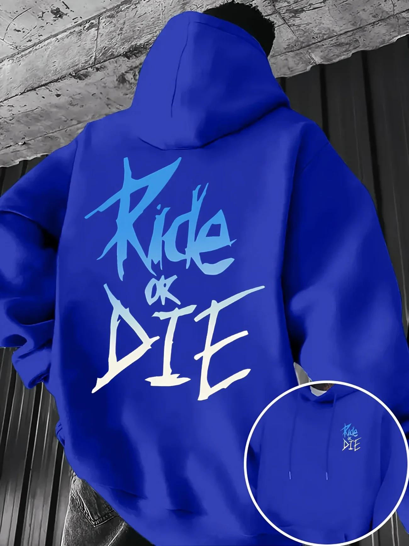 Graffiti-Print „RIDE OR DIE“, Street-Style, 100 % Polyesterfaser, Kängurutasche und verstellbarer Kordelzug, Schwarz, Blau und Weiß – Detail 3