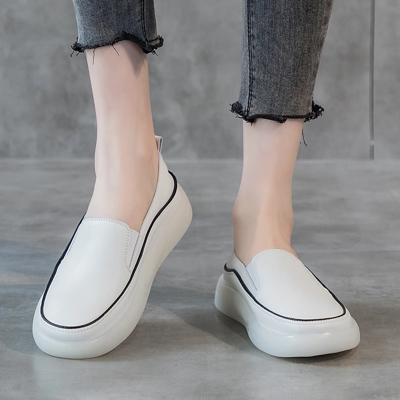 

Genuine Leather Loafers Women 2026 Spring New Casual Flat Slip-on Shoes Women Large Size Nurse Shoes Women