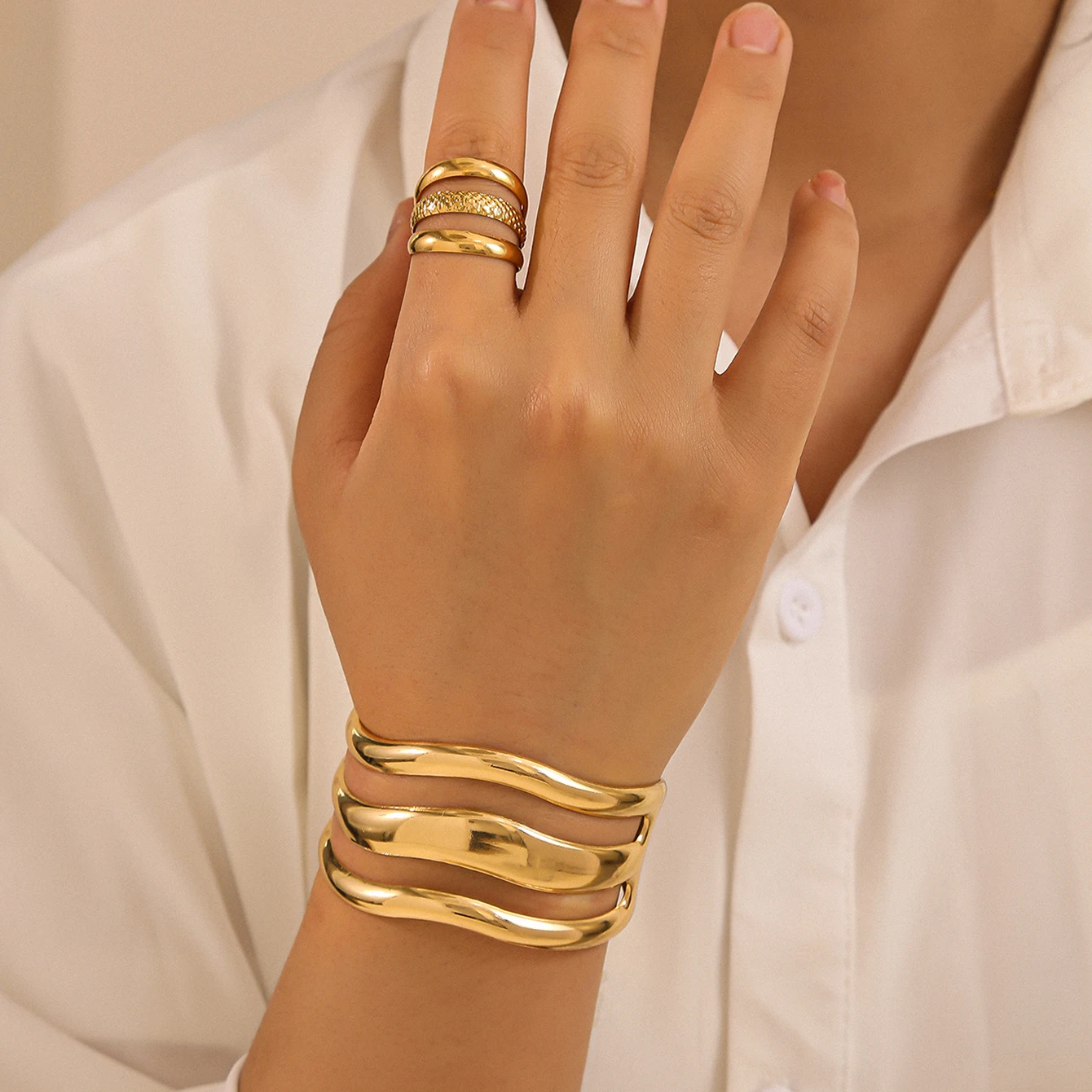 Women's Simple Three-Layer Hollow Geometric Bracelet Ring Set