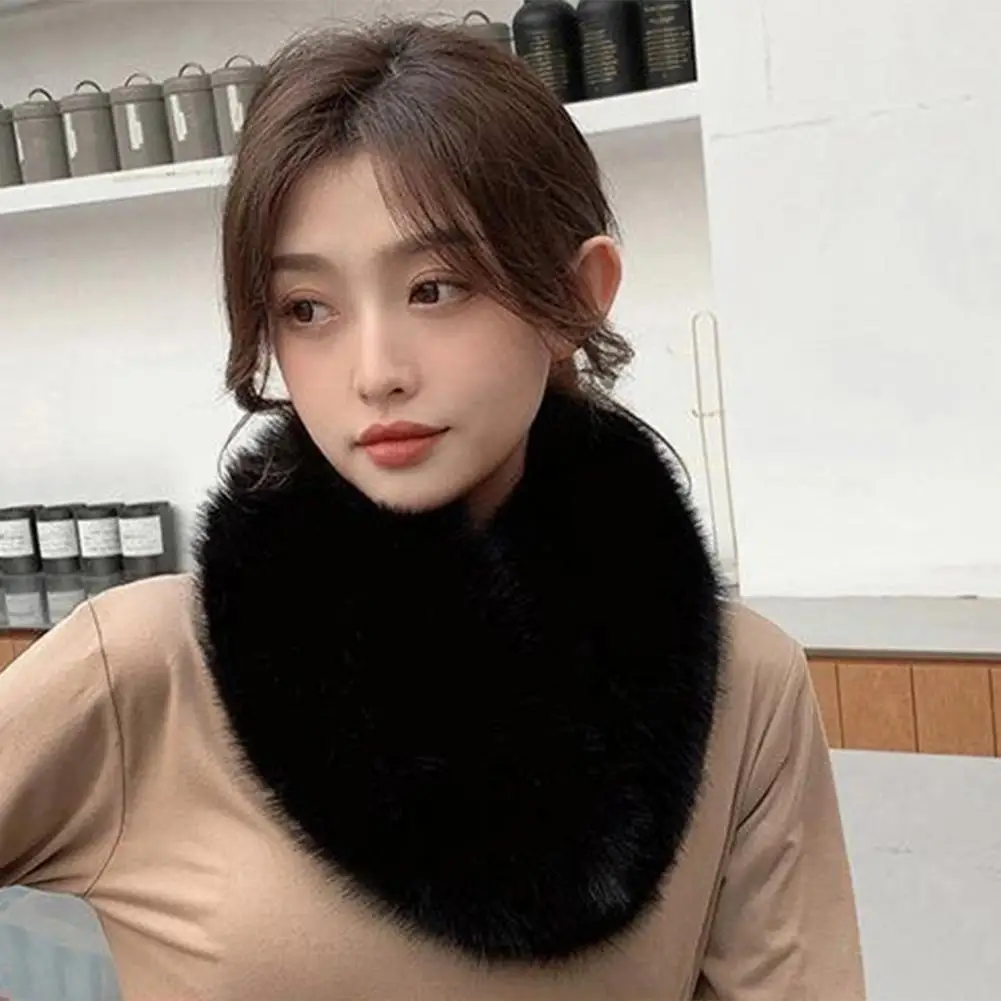 Breathable  Classic Fake Fur Collar Scarf Neck Warmer Versatile Faux Fur Scarf Thickened   for Outdoor