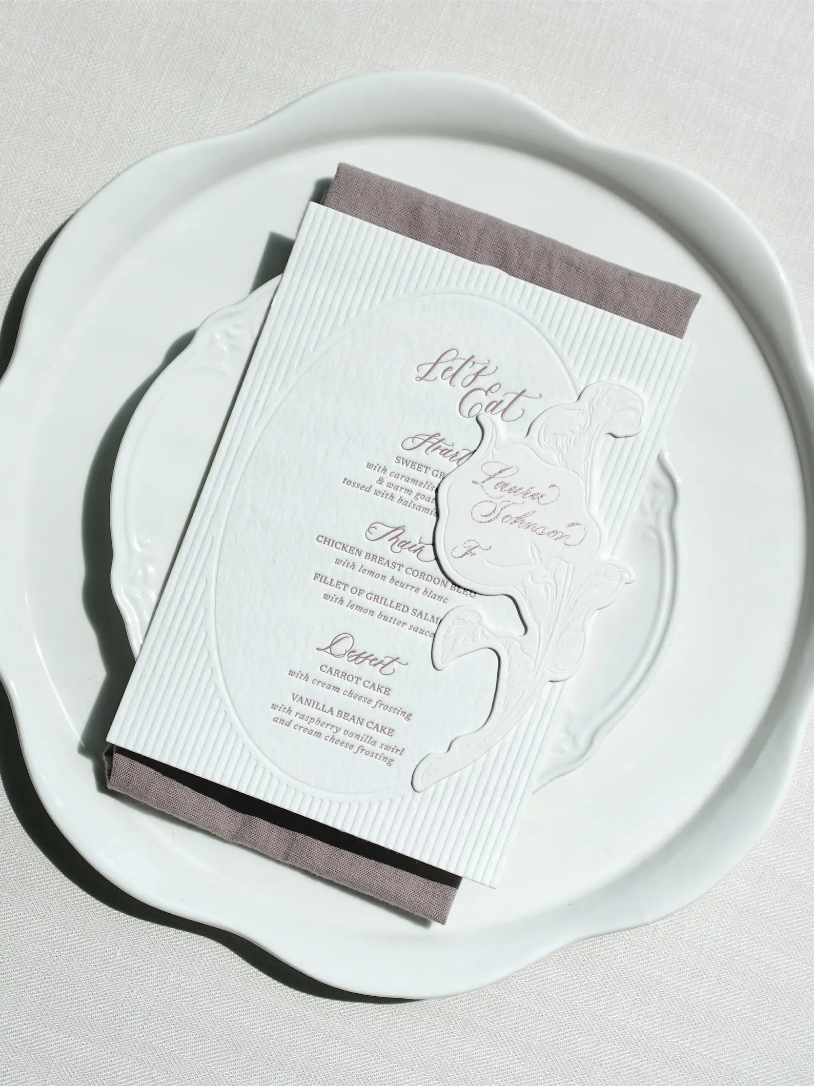 Custom Elegant Arch Wedding Menu Cards Luxury Embossed Dinner Party Table Decor Personalized Gold Border Menu Card