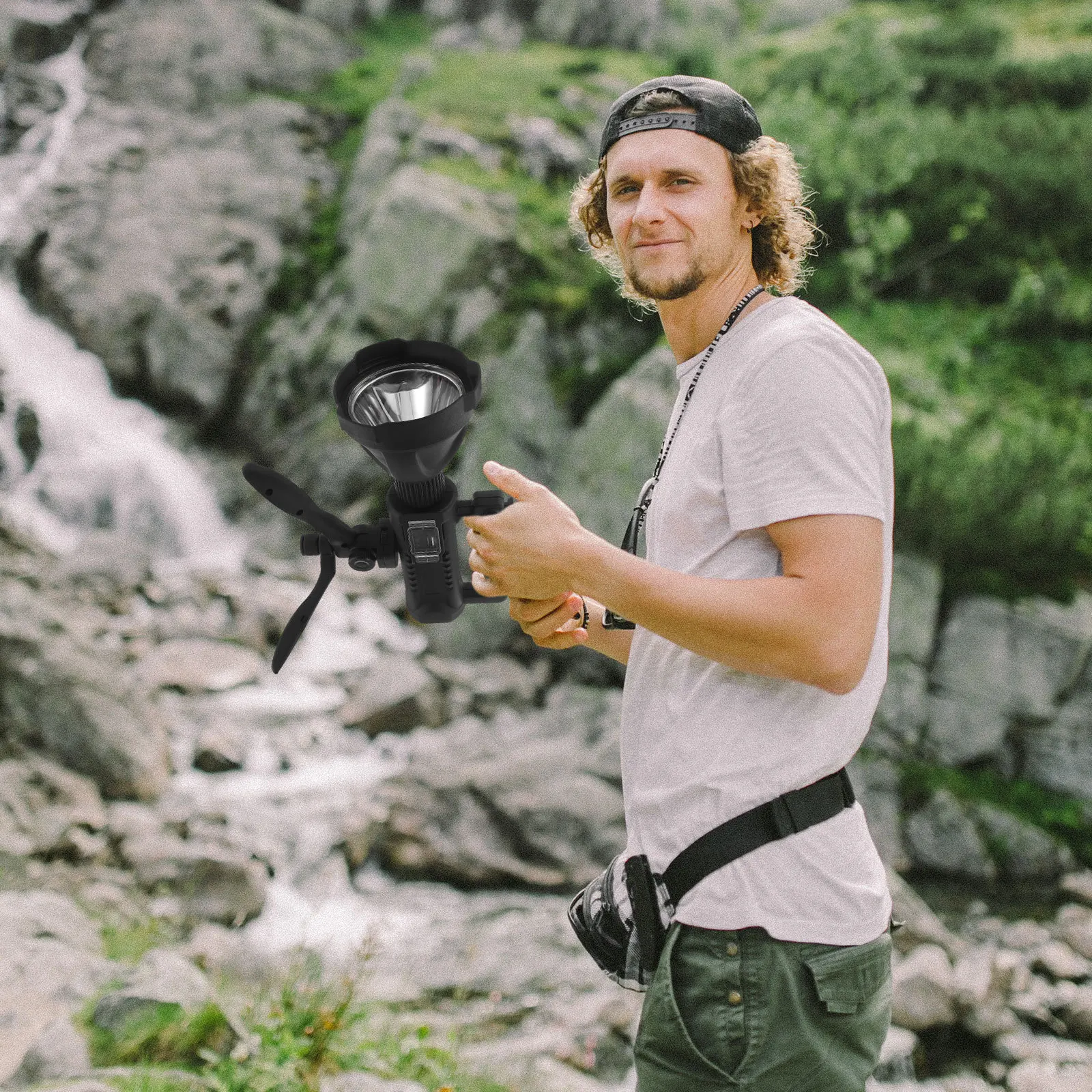 1Pcs Outdoor Searchlight USB Rechargeable Torch Waterproof Hard Light Long Distance Flashlight Portable Emergency Camping