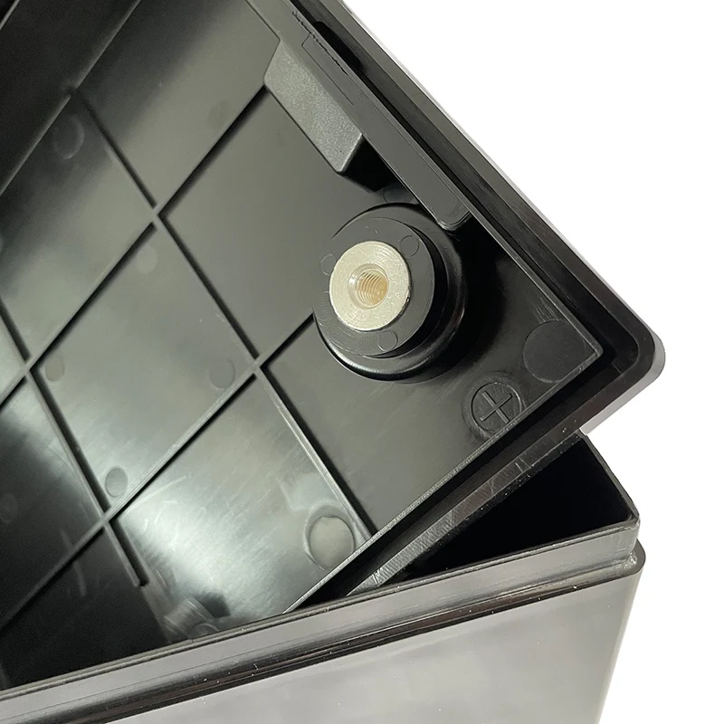 12 فولت 100 أمبير صندوق تخزين 12.8 فولت 12V100Ah علبة البطارية تناسب 90 قطعة 32650 32700 خلية مع شاشة الكريستال السائل لبطارية تخزين الطاقة ذاتية الصنع