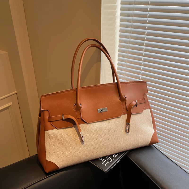 

Luxury Women's Crossbody Bag Leather Shoulder Handbags Messenger Style Famous Designer Popular Classic Elegant Accessory