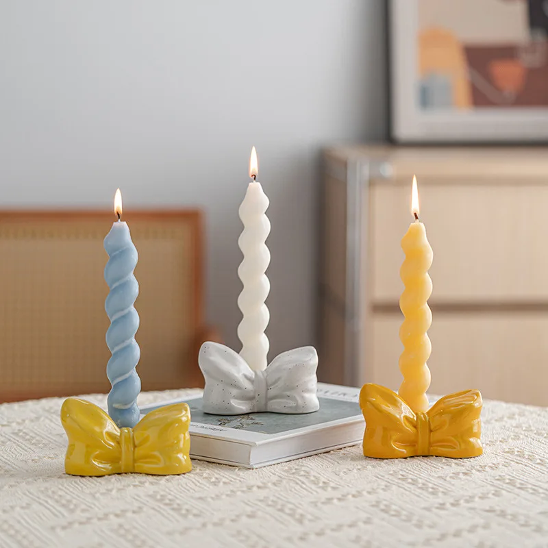 

Creative Bow Ceramic Candlestick Candle Holder Cartoon Ribbon Bow Desktop Storage Container Home Decoration Accessories