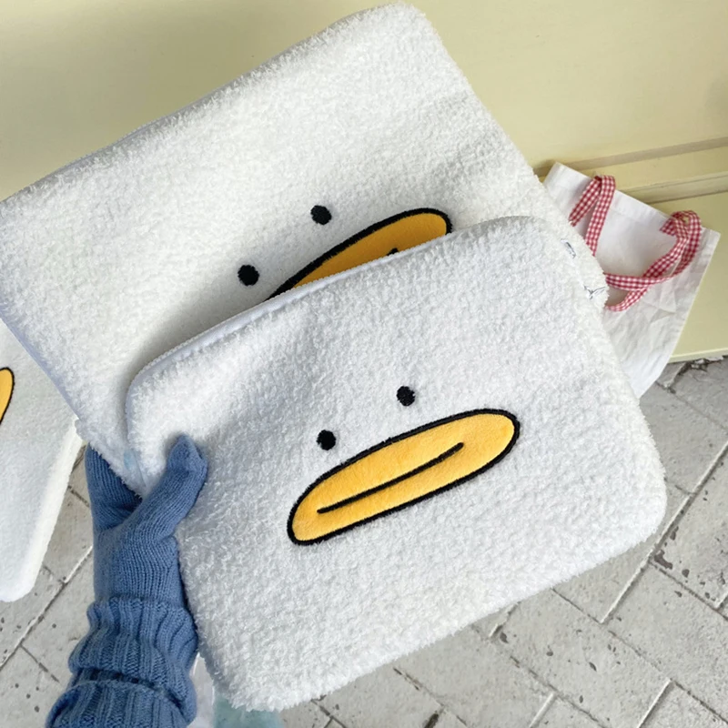 Kawaii Tote Bag Women Cartoon Duck Embroidery Plush Handbags And Purses Soft Imitation Lamb Hair Laptop Bag For Women Bolsas