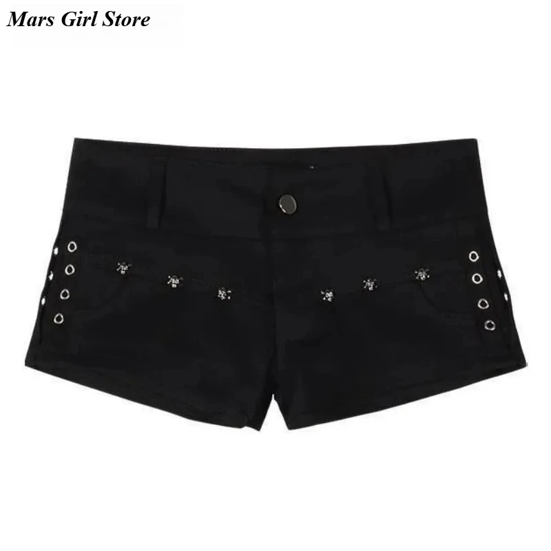 Y2K 펑크 블랙 로우 웨이스트 데님 핫팬츠 여성 여름 섹시 타이트 핫팬츠 아메리칸 배디 스타일 스터드 스트릿웨어 바지 신상