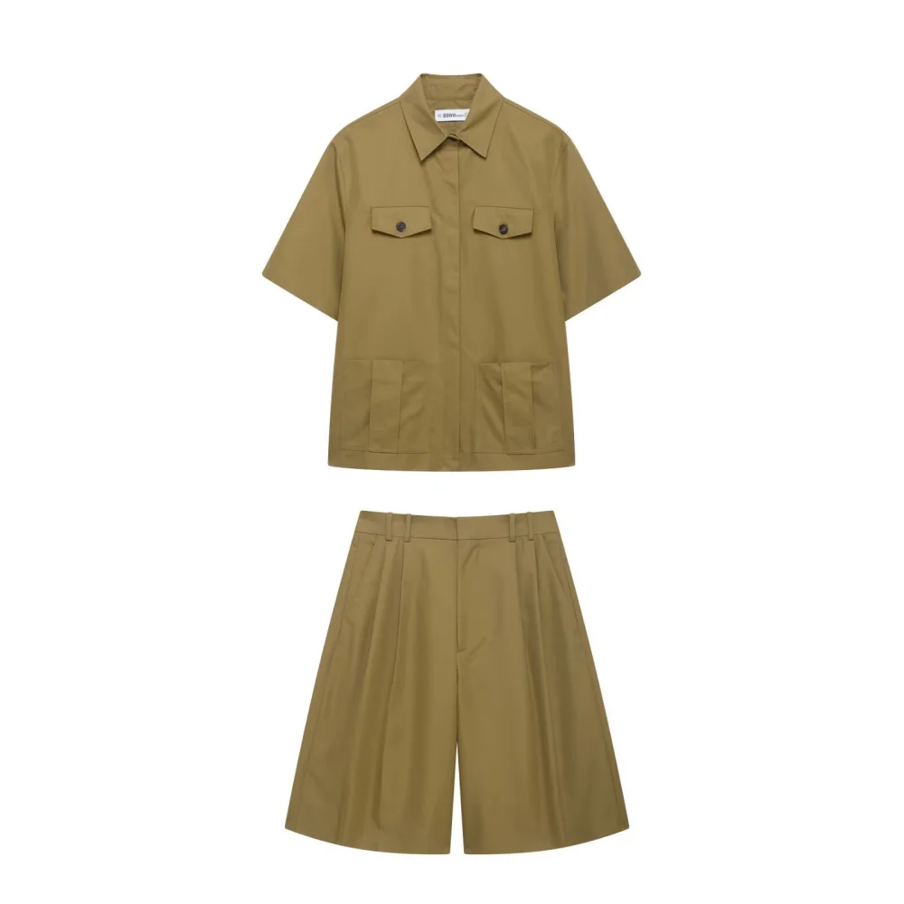 

2025 BM&MD&ZA Women's Set Short - sleeve Collared Shirt with Multiple Pockets Paired with Wide - leg Pleated Shorts