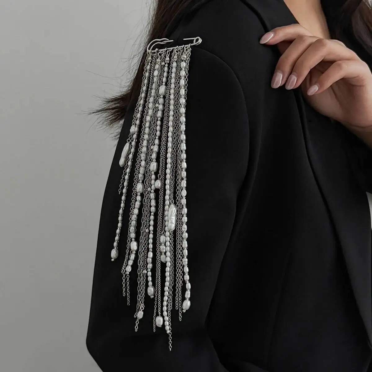 SHIXIN 2026 Exaggerate Long Imitation Pearl Tassel Chain Brooch Women Handmade Bead Chain Multi Functional Fixed Pin Pants Decor