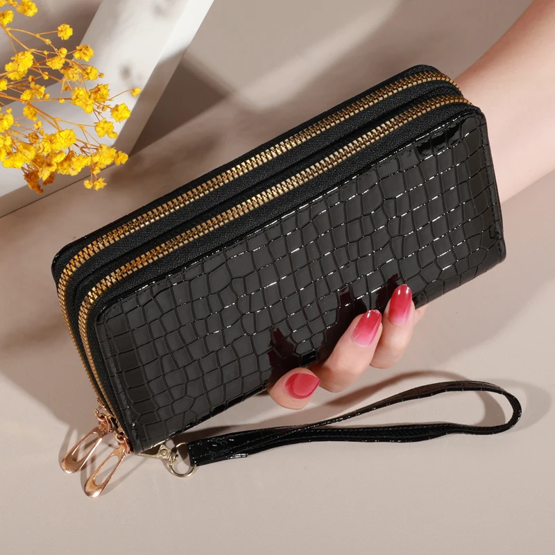 Elegancki dwuwarstwowy portfel kopertowy w stylu vintage - retro portmonetka i opaska na nadgarstek z zamkiem błyskawicznym - modne akcesoria damskie z bezpiecznym przechowywaniem